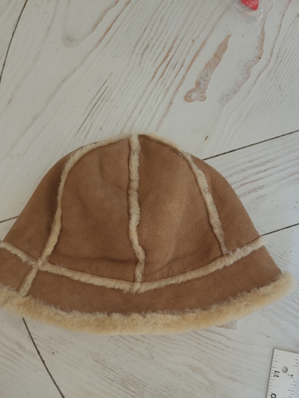 UGG Tan Suede Shearling Bucket Hat - Picture 4 of 10